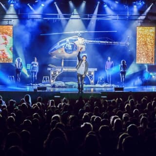Reza Edge of Illusion Show in Branson 11