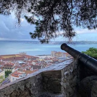 Castelo de São Jorge: admission + audio guide 10