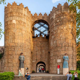 Poble Espanyol di Barcellona, dove la storia incontra il tempo libero e la cultura 2
