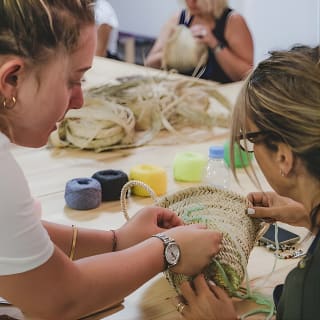 Atelier - personnalisation et techniques de broderie sur panier 9