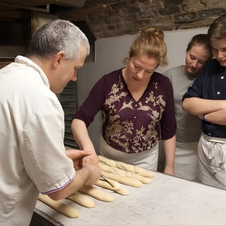 French Baking Class: Baguettes und Croissants in einer Pariser Bäckerei 4