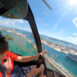 Deluxe Miami Helicopter Tour: Beaches, Skyline, and More 19