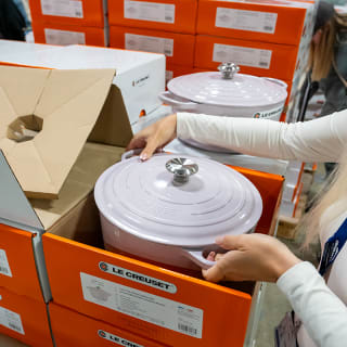 The Le Creuset Factory to Table Sale in Harrogate - Waitlist 1