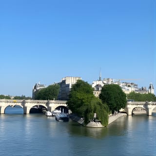 Family treasure hunt from the Panthéon to the Louvre 7
