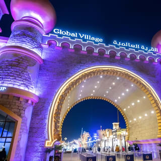 Skip-the-Line Dubai Frame & Global Village Tickets 7