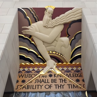 Architectural Tour of Midtown Manhattans Classic Landmarks 4