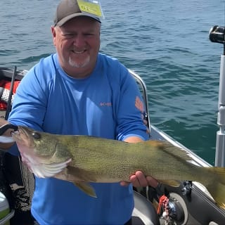 Lake Erie Walleye Fishing Charters 13