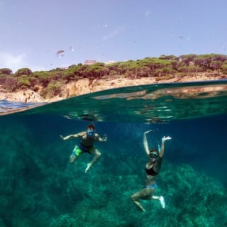 Excursión de kayak y esnórquel en La Costa Brava desde Barcelona 8