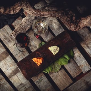 Bodegas Monje: Visita a la bodega + Cata de vinos 4
