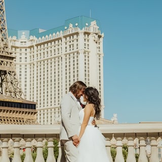 Professional Wedding Chapel Photographer in Las Vegas 6