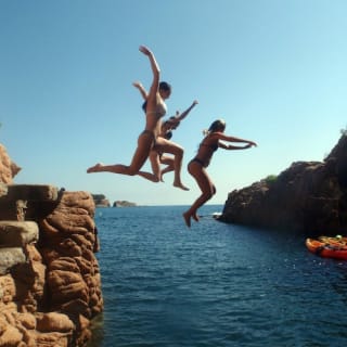 Excursión de kayak y esnórquel en La Costa Brava desde Barcelona 9