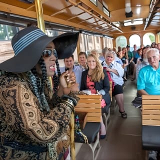 La gira en tranvía por lo histórico de Savannah 6
