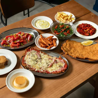 Descubre la auténtica milanesa en La Diez 2