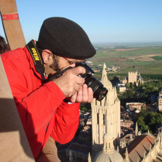 Romantic hot-air balloon ride for two 5