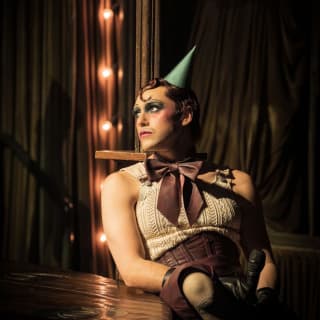 Cabaret 10