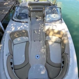 24 Ft Miami Bay: Private Boat, Gas Included , 8 people, Captained 3