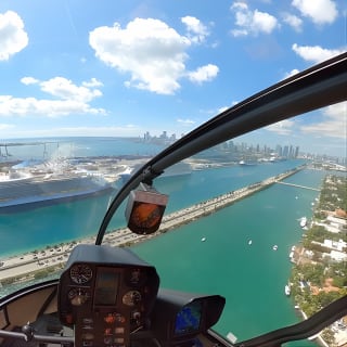 Deluxe Miami Helicopter Tour: Beaches, Skyline, and More 20