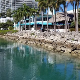 24 Ft Miami Bay: Private Boat, Gas Included , 8 people, Captained 8