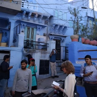 Walk in blue City 8