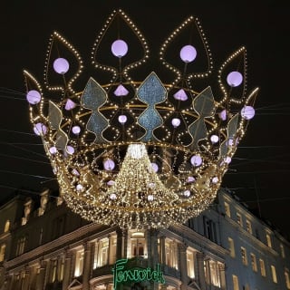 Luminous London's West End Outdoor Exploration Game 5