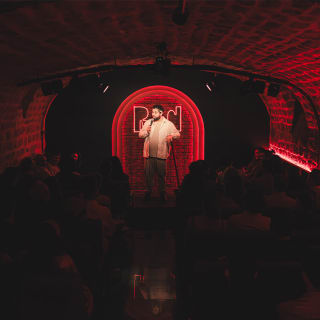 The Red Comedy Club: the must-see stand-up spot 3