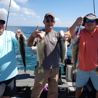 Lake Erie Walleye Fishing Charters 14