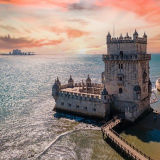 Tour Lisboa cidade antiga, passeio de helicóptero e tour de barco 1