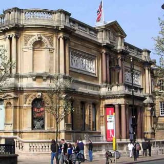 Wolverhampton Audio Tour: Sweat and Shine 1