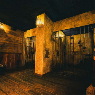 High Noon: It's a Wild West Jailbreak, Y'all! 3