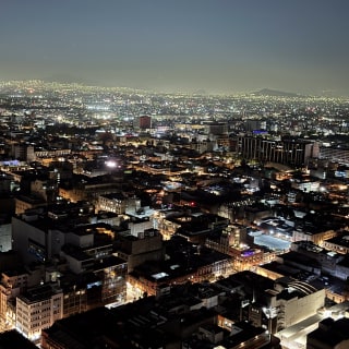 Tour Notturno CDMX: Centro Storico con opzione al Mirador Torre Latino 4