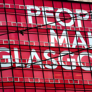 Glasgow Walking Food Tour with EatWalk Tours 3