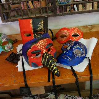 Creazione di Maschere di Carnevale a Venezia 7