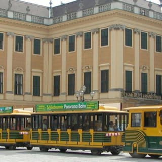 Vienna: Schönbrunn Express Hop-on Hop-off Train 6