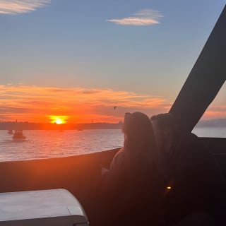 Istanbul Bosphorus Sunset Cruise with Wine on a Luxury Yacht 22