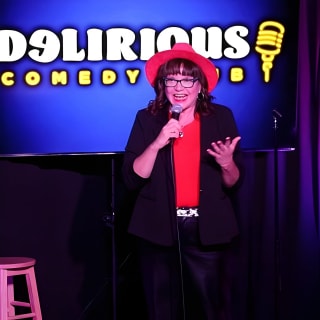 Don Barnhart Brings Nightly Laughter To Delirious Comedy Club 34