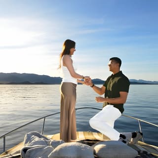 Lake Mead Private Tour by Boat 2