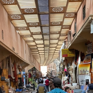 Medina Souks Shopping Tour 7
