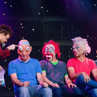V - The Ultimate Variety Show presso il Planet Hollywood Resort and Casino 7