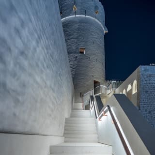 Qasr Al Hosn: Fast Track 21