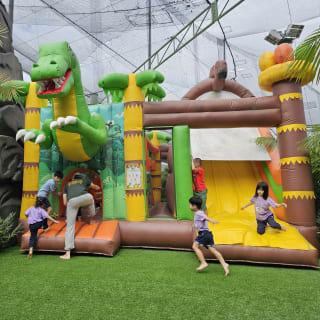 clubFACE: Dino Putt - Eine jurassische Mini-Golf-Expedition 7