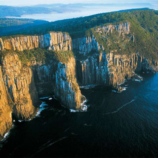 Full-Day Bruny Island Cruises Day Tour from Hobart 3