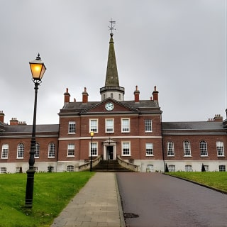 La révolte d'Orange et la tournée à pied de Belfast 22