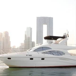 2-Hour Dubai Sea Escape, Swim, Tan & Sightseeing 1