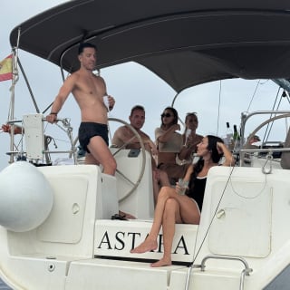 Excursión privada en velero 14