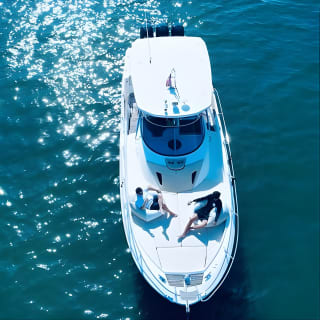 Barca a vela 36 piedi con cabina e bagno, Champagne incluso 5
