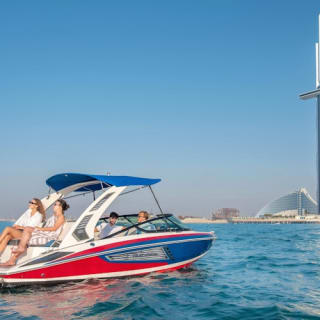 Dubai: Guided Speedboat Tour 17