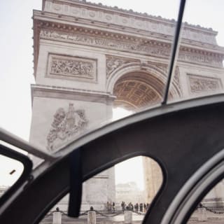 Balade légendaire en 2CV Citroën : les monuments parisiens 3