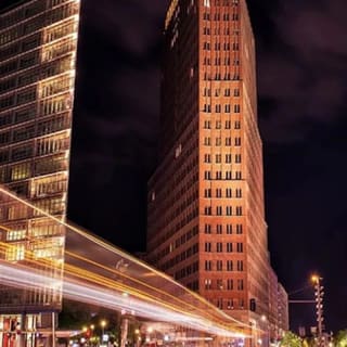 Berlin: Festival der Lichter Tour 6