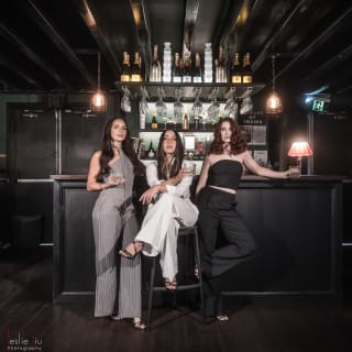 Les Femmes 4