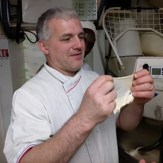 French Baking Class: Baguettes und Croissants in einer Pariser Bäckerei 8